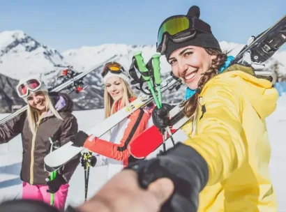 Group of skiers